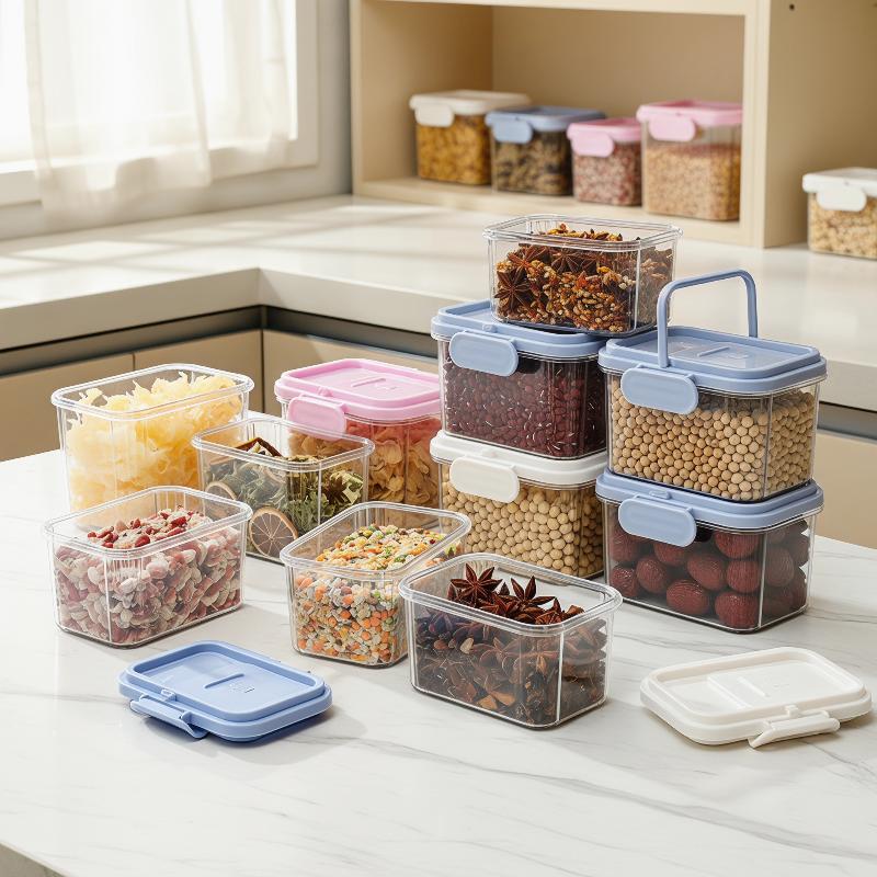 Airtight Plastic Food Storage  - Food And Snacks For Picnic recension och pris