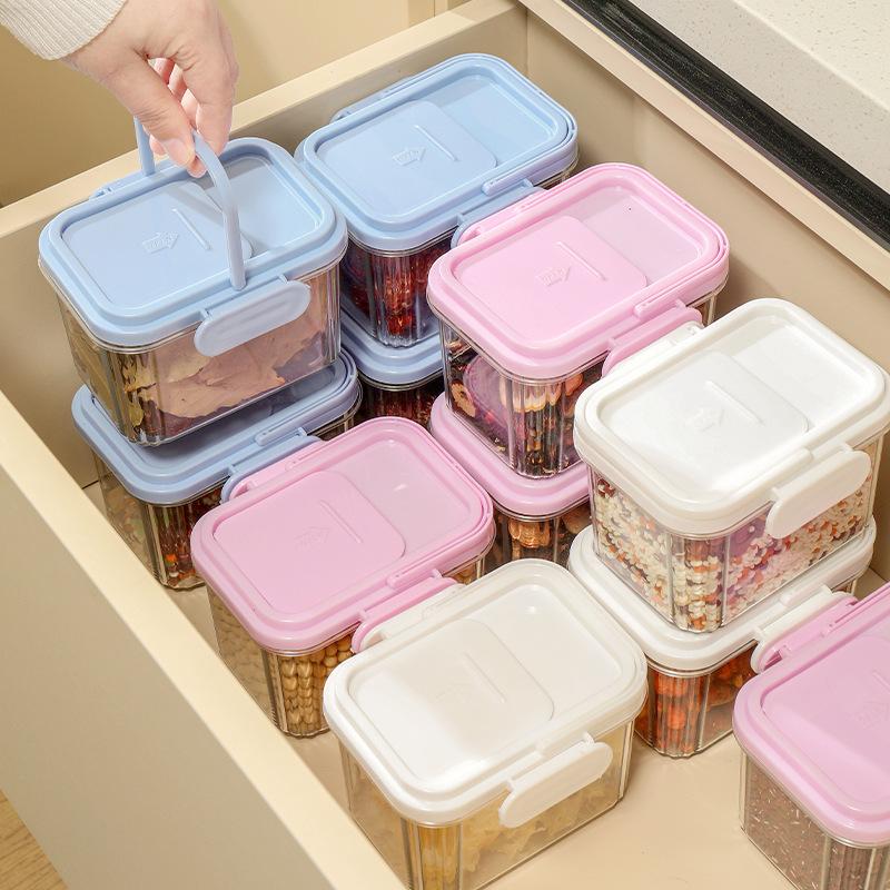 Airtight Plastic Food Storage  - Food And Snacks For Picnic recension och pris