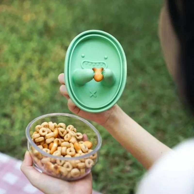Keep Hands Clean Lunch Box Wit - Food And Snacks For Picnic recension och pris